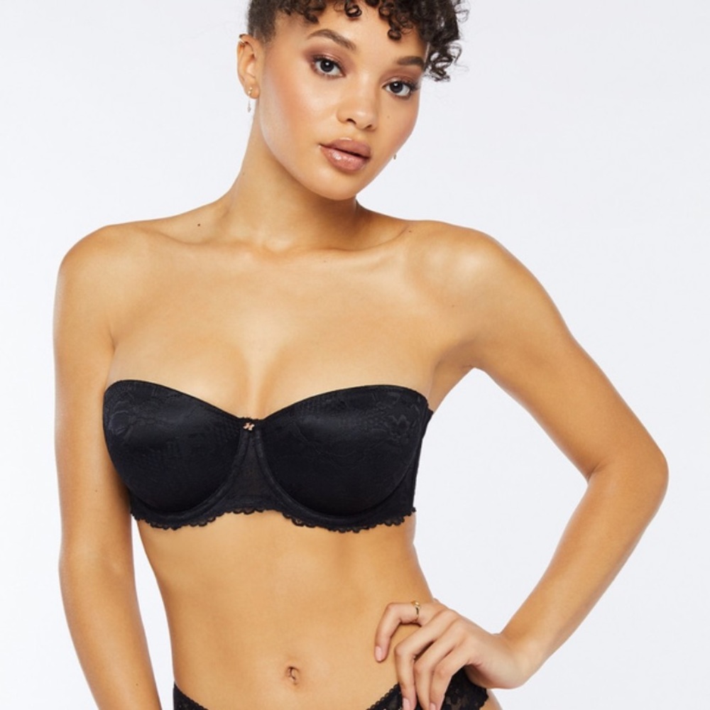 Strapless Bra